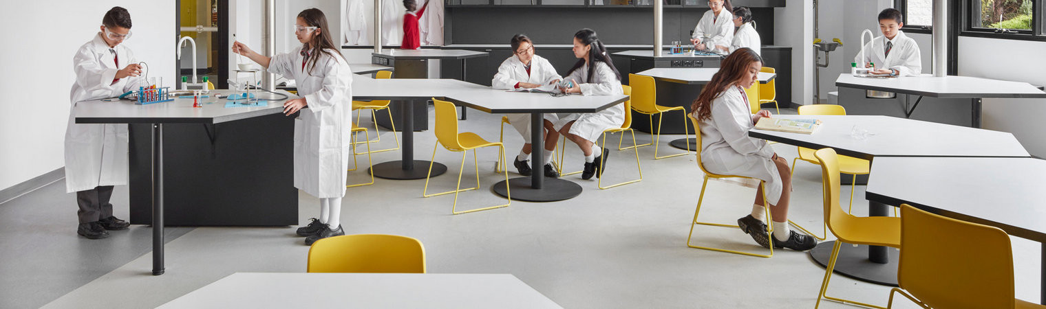 Chairs for school laboratories