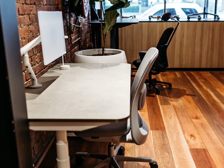 Luxe Desk White
